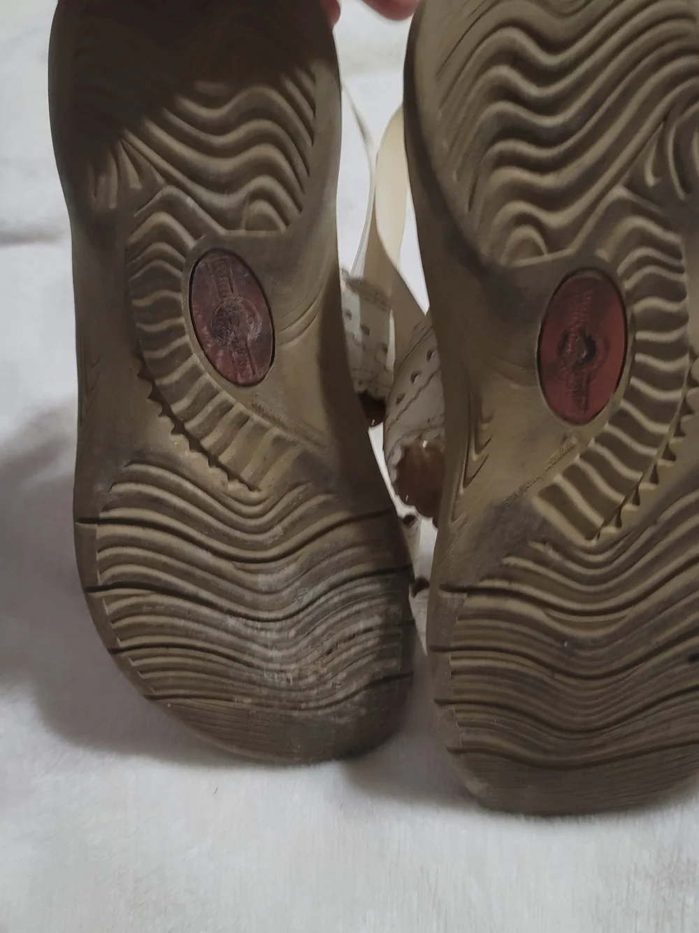 Earth Spirit White Leather Slingback Sandals with Bead Accent Sz 9